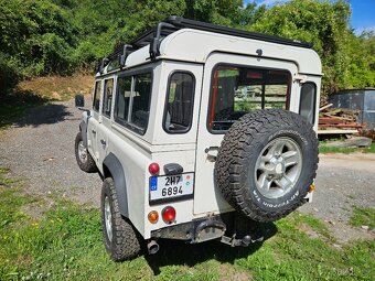 LR Defender110 - 3