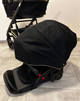 Černo-zlatý kočárek 2v1 Sojan - 3