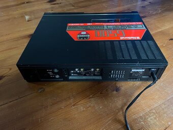 Kazeťák National G500 - 3