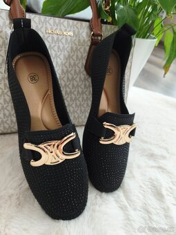 Černé baleríny - 3