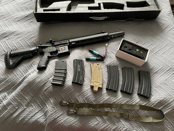 Airsoftová zbraň M4 - 3