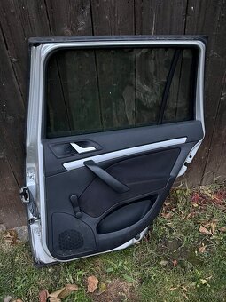 Dveře Škoda Octavie 2 combi - 3