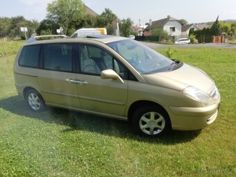Citroen c8 2,2i - 3