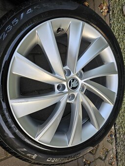 ALU kola letní 5x112 Škoda Superb Pegasus R18 - 3