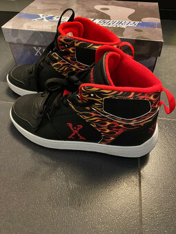 Koloboty Heelys vel. 41 - 3