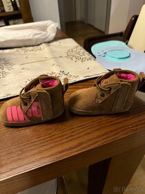 UGG boty číslo 18 - 3