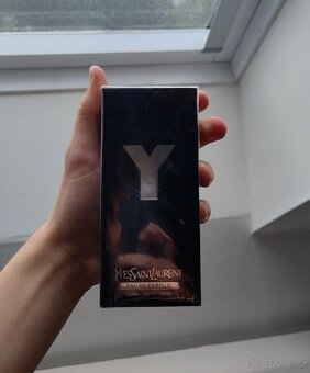 Yves Saint Laurent parfume - 3