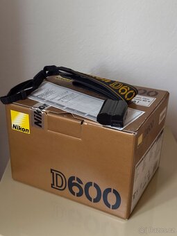 Nikon D600 - Full Frame zrcadlovka - 3