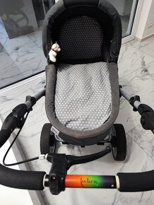 Kočárek Teutonia - 3