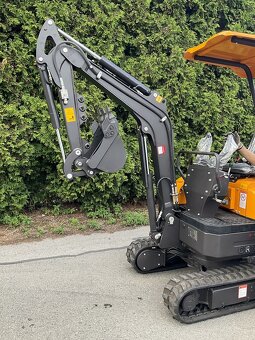 Bagr CRONA RHINOCEROS XN 16 - 3