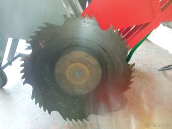 Cirkulárka s kolébkou HVP 60 - dovezu až k Vám - 3