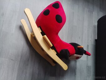 Houpací křesílko beruška - 3