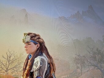 Samsung televize TV 50 palců UE50TU7172 - 3