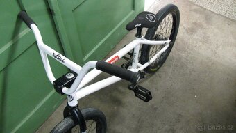 Kolo BMX - 3