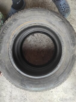 Pneu Barum polaris 195/65/R15 - 3