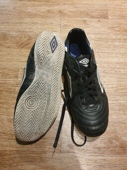 Kopacky + polobotky Umbro 41 - 3