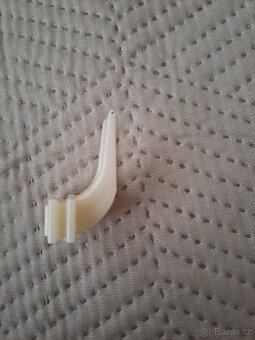 Držák ovoce na klec - 3