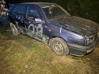 Náhradní díly Volkswagen Golf Mk3 - 3