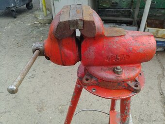 Dílenský svěrák York 125 - 3