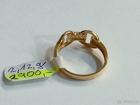 23. Zlatý prsten se zirkony 14 kt - 3