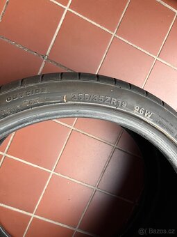 Letní pneu 255/35r19 - 3