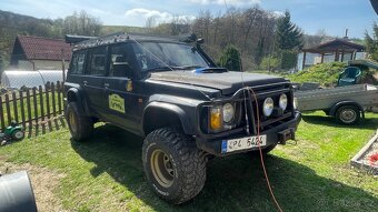 Nissan patrol 2.8 y60 - 3