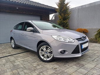 FORD FOCUS 1.6 - 16V - 3