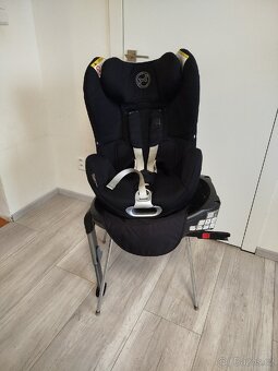 Dětská autosedačka Cybex Sirona 9-18 otocna - 3