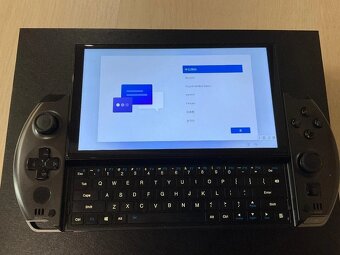 GPD WIN 4 16GB/2TB SSD - 3