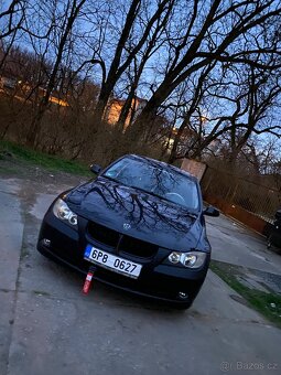 BMW E90 318i - 3