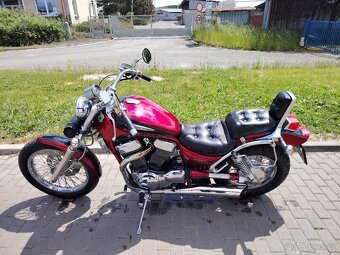 Suzuki Intruder VS 1400. - 3