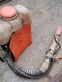 Postřikovač Stihl SG 17 - 3