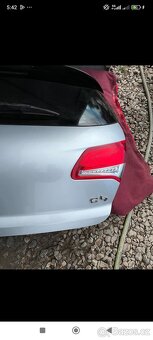 Prodám Kompletní 5dveře Citroen C4 - 3