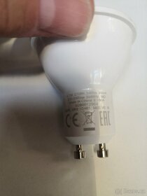 LED Žárovka Philips GU10/4,7W/230V 2700K - 3