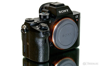 Sony A7RII 21 tis expozic, 2x orig baterie - 3