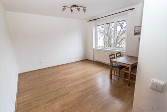 Pronájem částečně vybaveného bytu 2+KK - 3