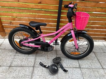 Trek 16 - 3
