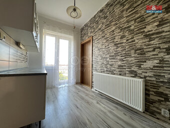 Pronájem bytu 3+1, 83 m², Slaný, ul. Stehlíkova - 3