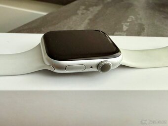 Apple Watch 8 - 3