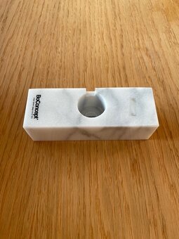 Mramorový designový stojánek BoConcept - 3