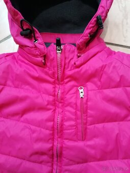 Dívčí, zimní vesta vel. 110 zn. Kugo - 3