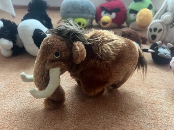 Plyšáci, lze i jednotlivě, jako celek sleva - 3