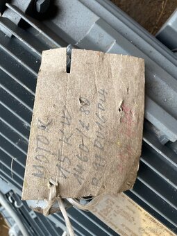 Prodám el motor s převodovkou - 3