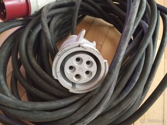 Kabel na 380V délka 20 m - 3