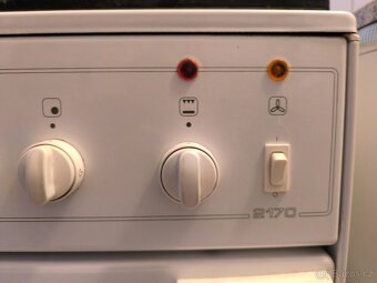 Plynový sporák MORA - 3