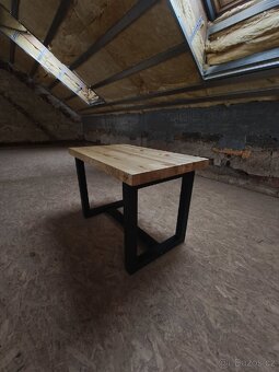 Malý konferenční stolek - 3