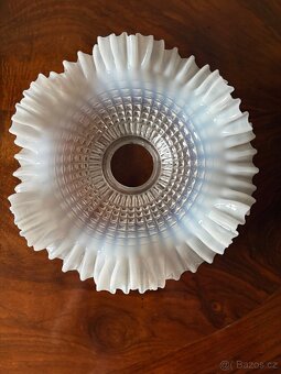 Prodej skleněného kšiltu k lustru - 3