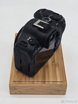 Canon R6 II TOP STAV - 3