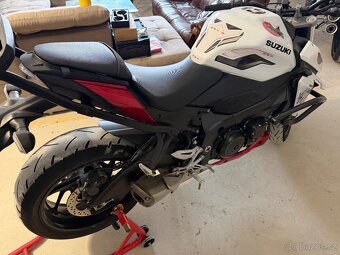 Suzuki GSX-S 950 - 3