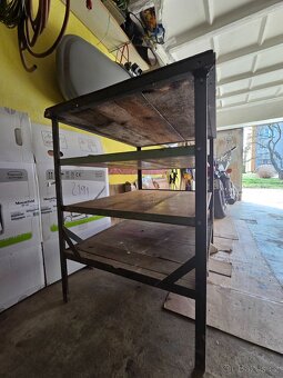 Pracovni stul ponk se sverakem - 3